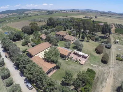 Tenuta Agricola Dell'Uccellina Hotels in Alberese