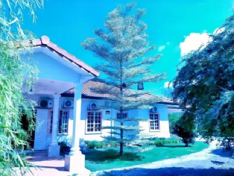 Villa Solihin Hotels near Sungai Buloh