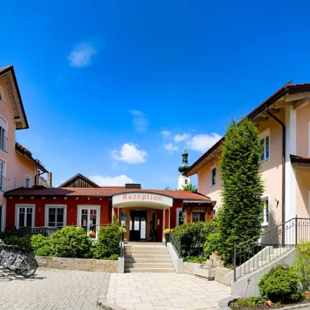 Gästehaus Zehmerhof Hotels in Walpertskirchen