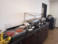 Microtel Inn & Suites by Wyndham Toluca - Frühstück