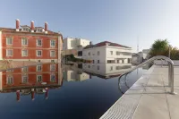 Hotel Inglaterra - Charme & Boutique - Deniz Manzaralı