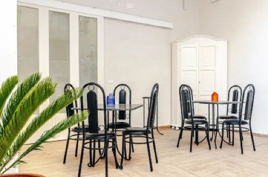 Giulio Cesare 14, Residence