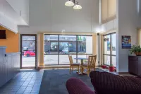 موتل 6 مادراس، أوريجون فنادق في مادراس