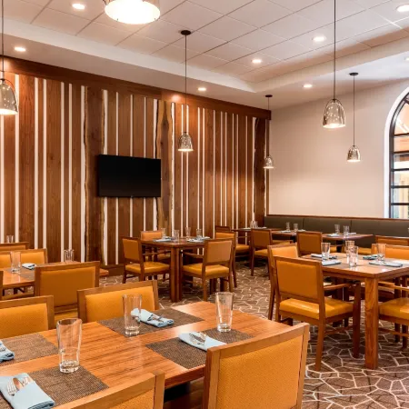 Embassy Suites by Hilton Greenville Golf Resort & Conference Center