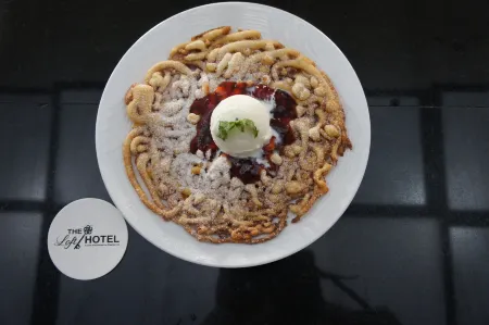 The Loft Hotel, Siliguri Отели в г. Силигри