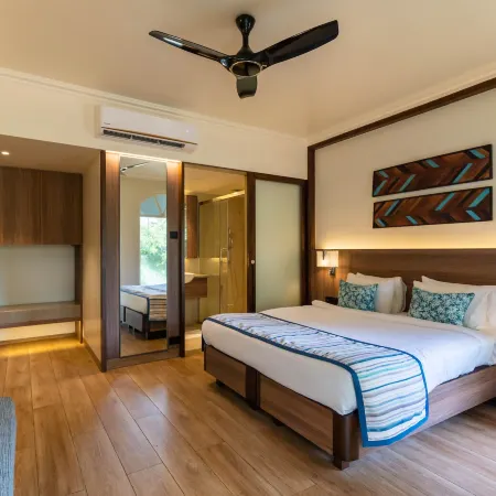 Nanu Beach Resort & Spa, Betalbatim