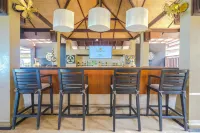 Impiana Beach Front Resort Chaweng Noi, Koh Samui - bar
