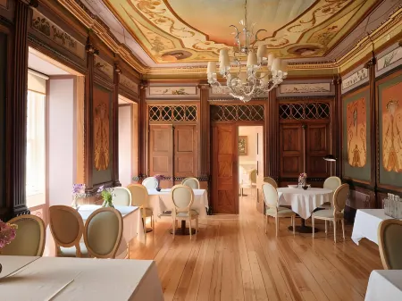 Palacio da Lousa Boutique Hotel Отели в г. Миранда-ду-Корву