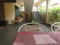 The Golden Apple Guest House Hotels near Tesano