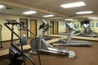 Greenlight Inn & Suites St James - Gym