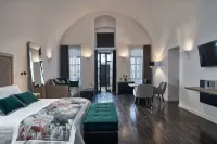 Katikies Garden Santorini - the Leading Hotels of the World - Tiny houses