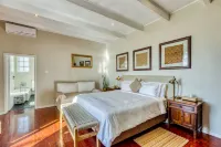 Manor on the Bay فنادق في Gordons Bay
