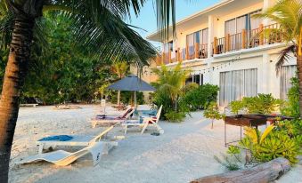 The Sunset Villa