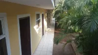 Hotel la Arboleda - 2-Star