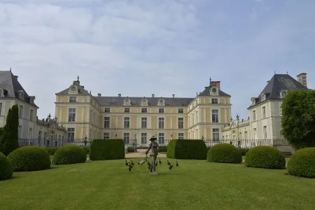 Chateau Colbert Отели в г. Молеон