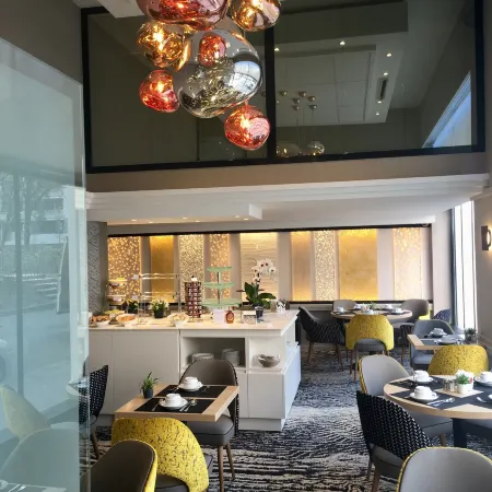 Best Western Plus Hotel Carlton