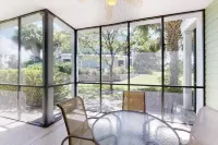 디즈니 지역 지상층 무료 주차장