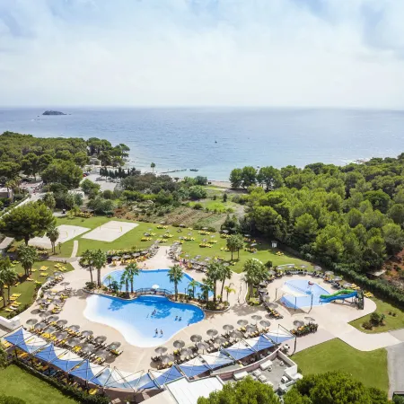 Tui Magic Life Cala Pada - All Inclusive Отели рядом с достопримечательностью «Пристань для яхт Санта-Эулалия»