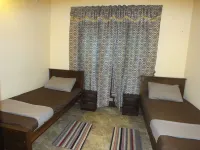 Hillsview Rest and Guest House Hotels in Thotagamuwa