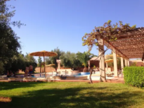 라 메종 드 올리비에  호텔