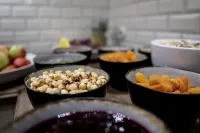 The Vault Hotel - breakfast