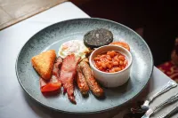 Cbh Ruthin Castle Hotel and Spa - Завтрак