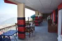 Al-Qamar Hotel Murree