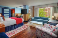 Graduate by Hilton Dallas Hotels in Highland Park