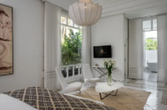 瑞茲蘭德博宮水療飯店