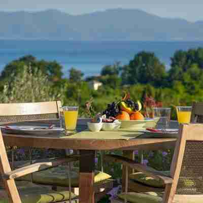 Iakovakis Suites & Spa Dining/Meeting Rooms