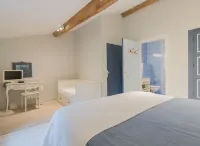 La Pasteliere Hotel a Saint-Sulpice-la-Pointe