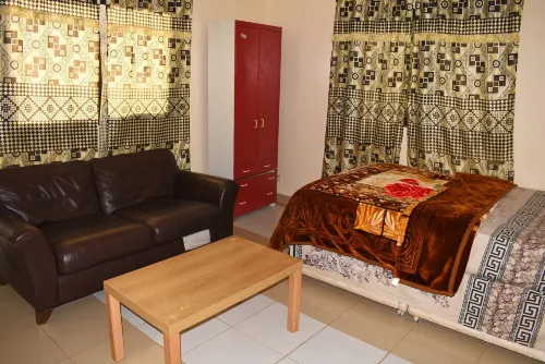 London Innn 1 Hotels in Kombo North