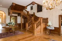 Prince Hill House Hotels in Devizes