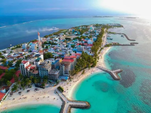بارادايس ريتريت فنادق في Maafushi