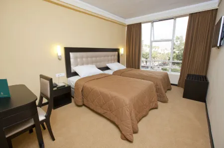 Hotel Al Walid