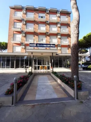 Hotel Madonna Del Pino - 2 estrellas