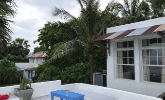 Hua Plee Lazy Beach