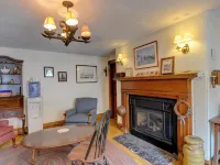 Melville House Newport Hotels in Newport