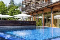 Hotel Adula - Pools