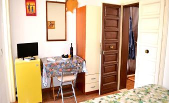 Kitai Air-Conditioned Studio Holiday Home in San Foca