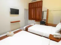 Gapura Residence Hotels in West Semarang