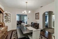 มิดทาวน์ คอทเทจ โอต์ ออน แฮนนอน