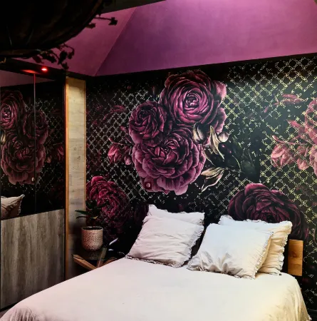 AKA LOVE ROOM Отели в г. Фьяк