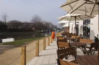 Premier Inn Stratford-Upon-Avon Waterways Hôtels à : Billesley