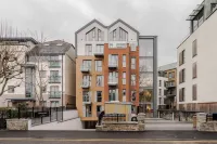Waterside Living I Luxe Apartments Hotels in Dundry