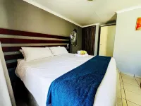 Dingwako Lodge Hotels in Mogalakwena