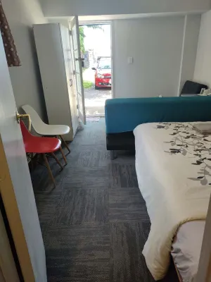 1 Double and 1 sofa bed Studio - Homestays