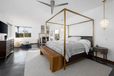 Large Home With Sauna