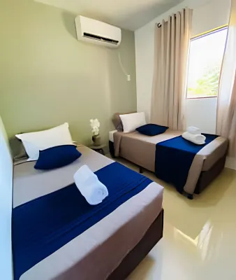 Apartamento para 4 pessoas com AC Отели в г. Санта-Терезинья-ди-Итайпу