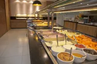 Vallér Montanha Hotel - servizio colazione